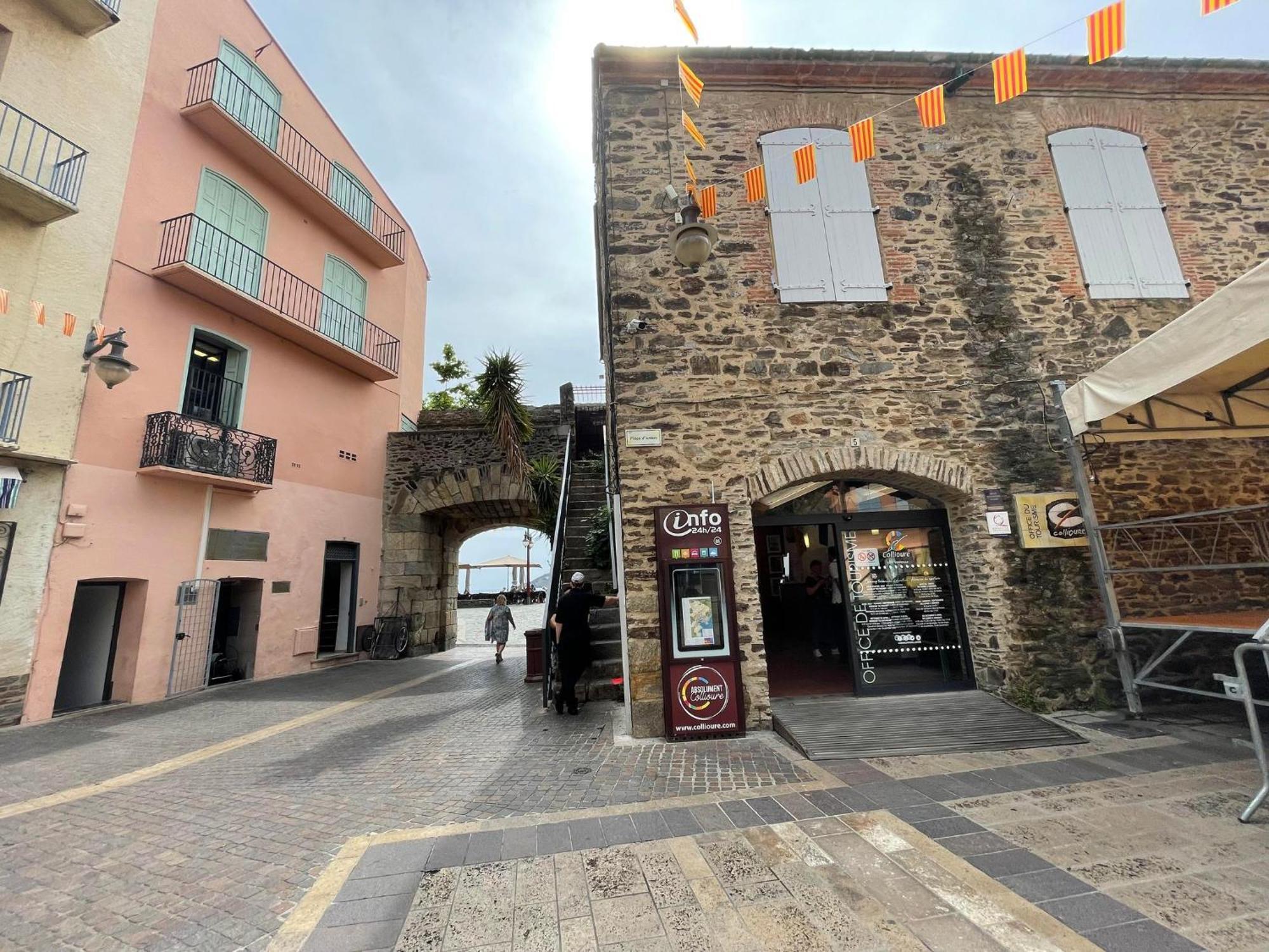 5Rbut1 - Maison Familiale Sur Deux Niveaux En Plein Coeur Du Centre Ville Collioure Luaran gambar